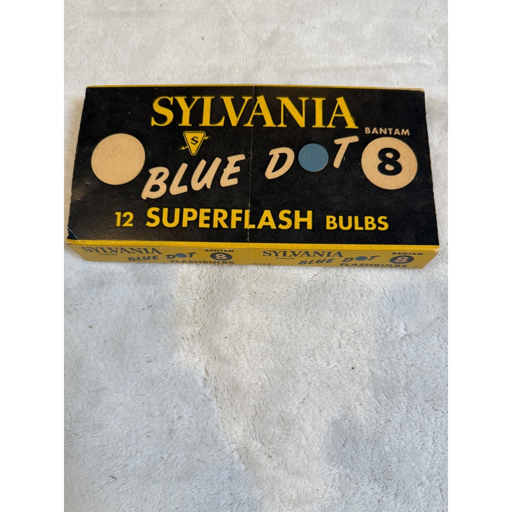 Vintage Sylvania Blue Dot Bantam 8 Superflash Bulbs 7 Count Class M Medium Peak